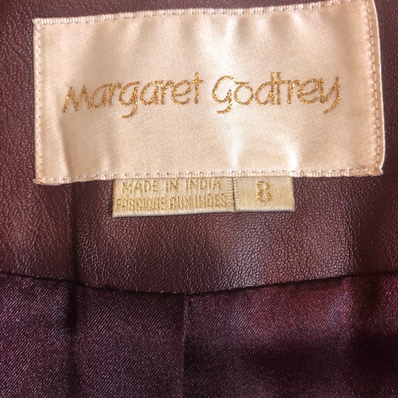 Burgundy Leather Blazer, size 8 - Picture 3 of 4